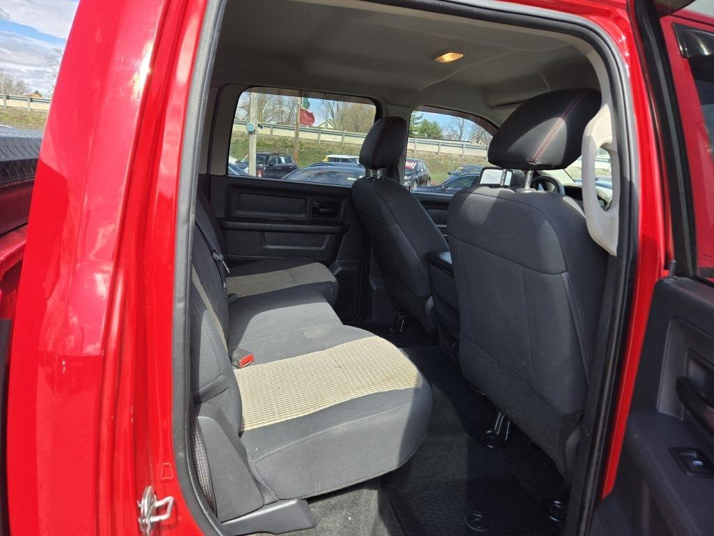 Dodge 1500 ST Crew Cab 4WD 2012