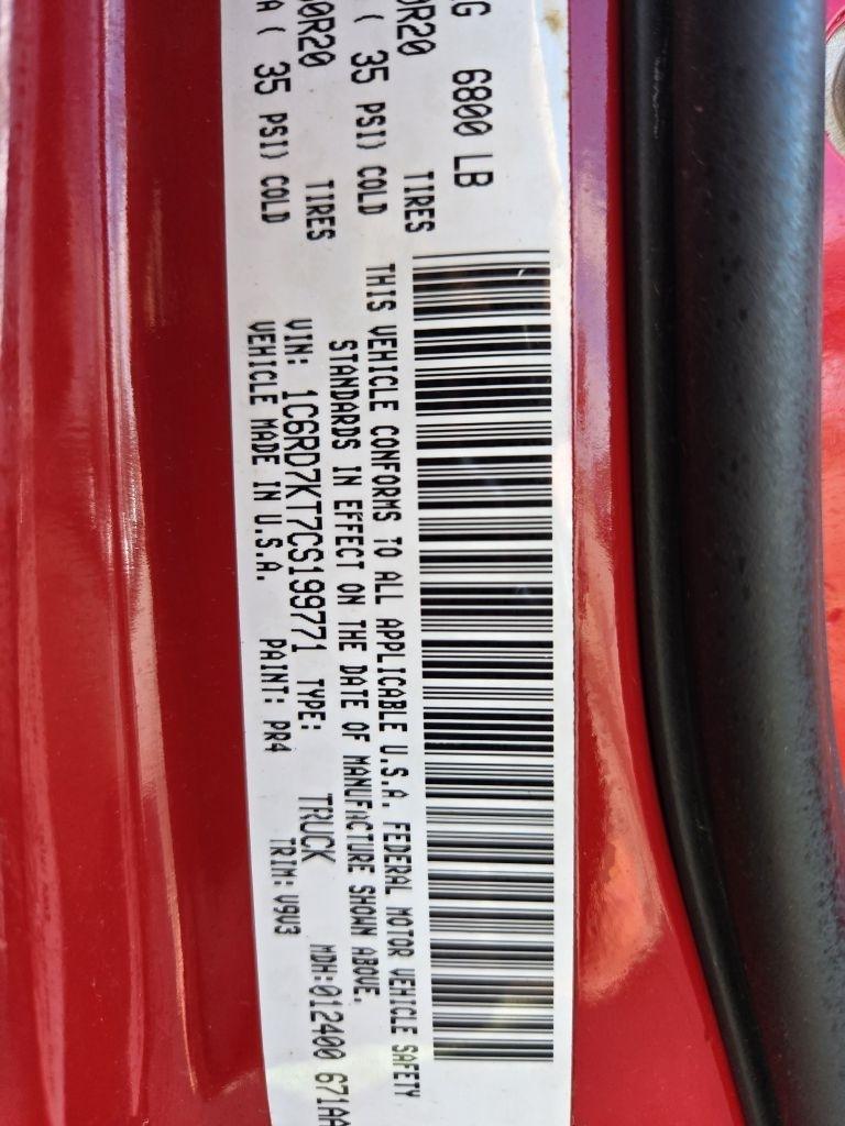 Dodge 1500 ST Crew Cab 4WD 2012