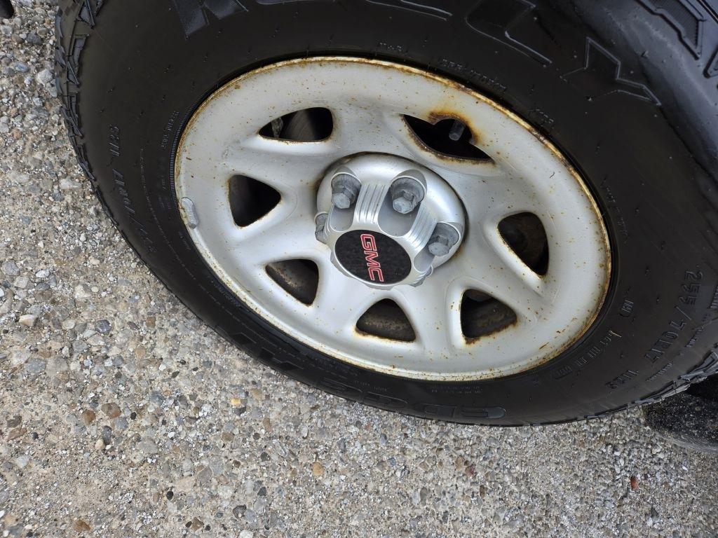 GMC Sierra 1500 Base Long Box 2WD 2016