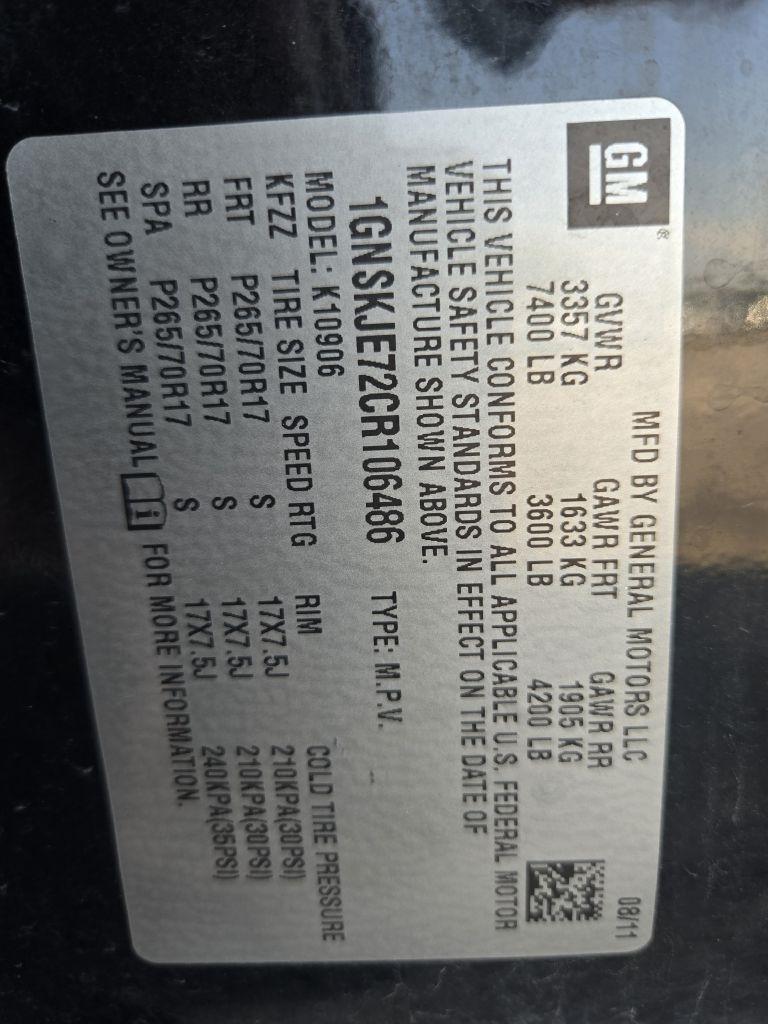 Chevrolet Suburban LT 1500 4WD 2012