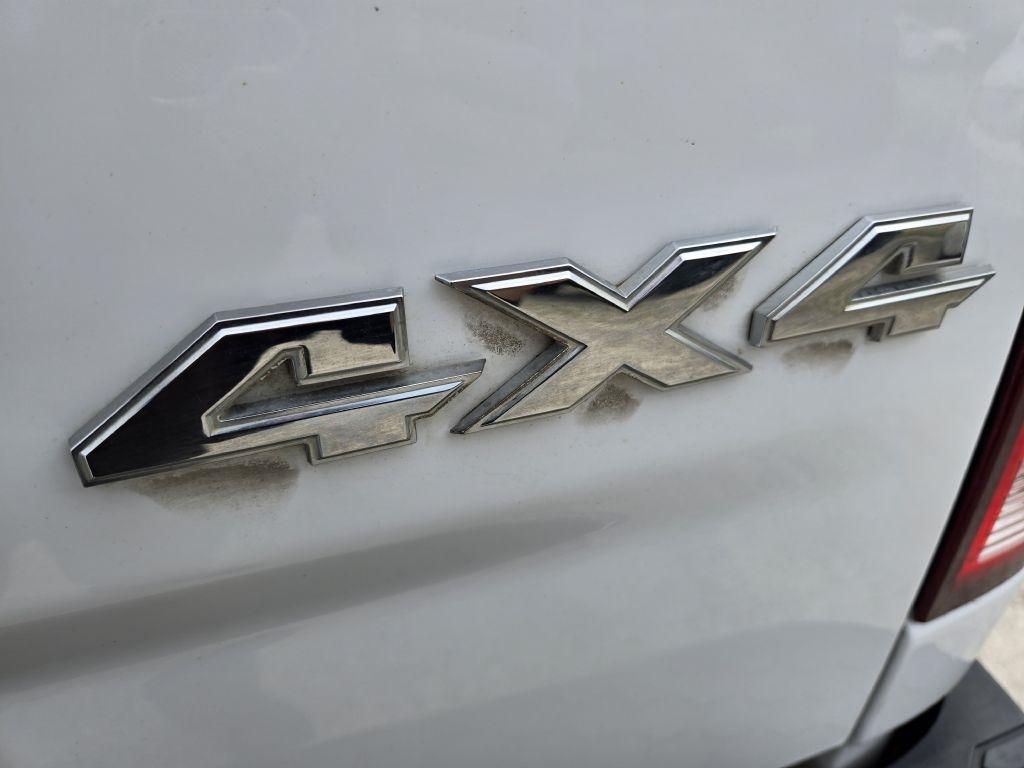 RAM 1500 SLT Quad Cab 4WD 2013