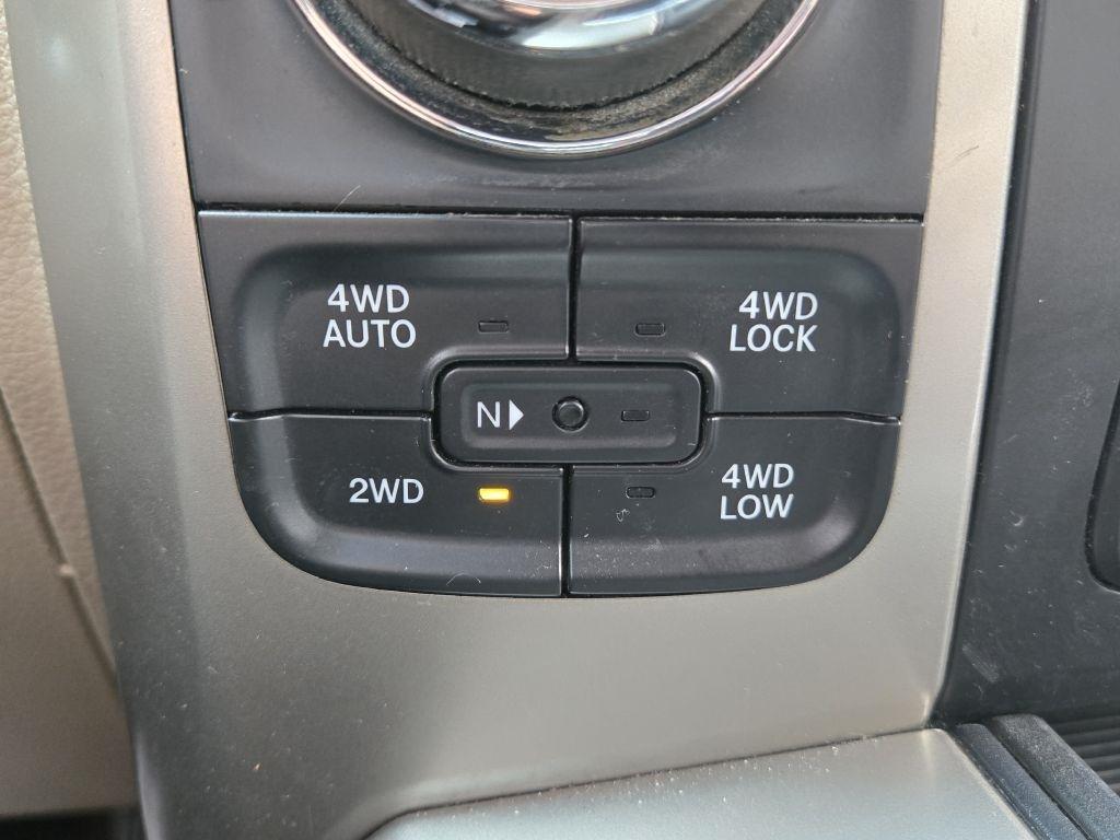 RAM 1500 SLT Quad Cab 4WD 2013