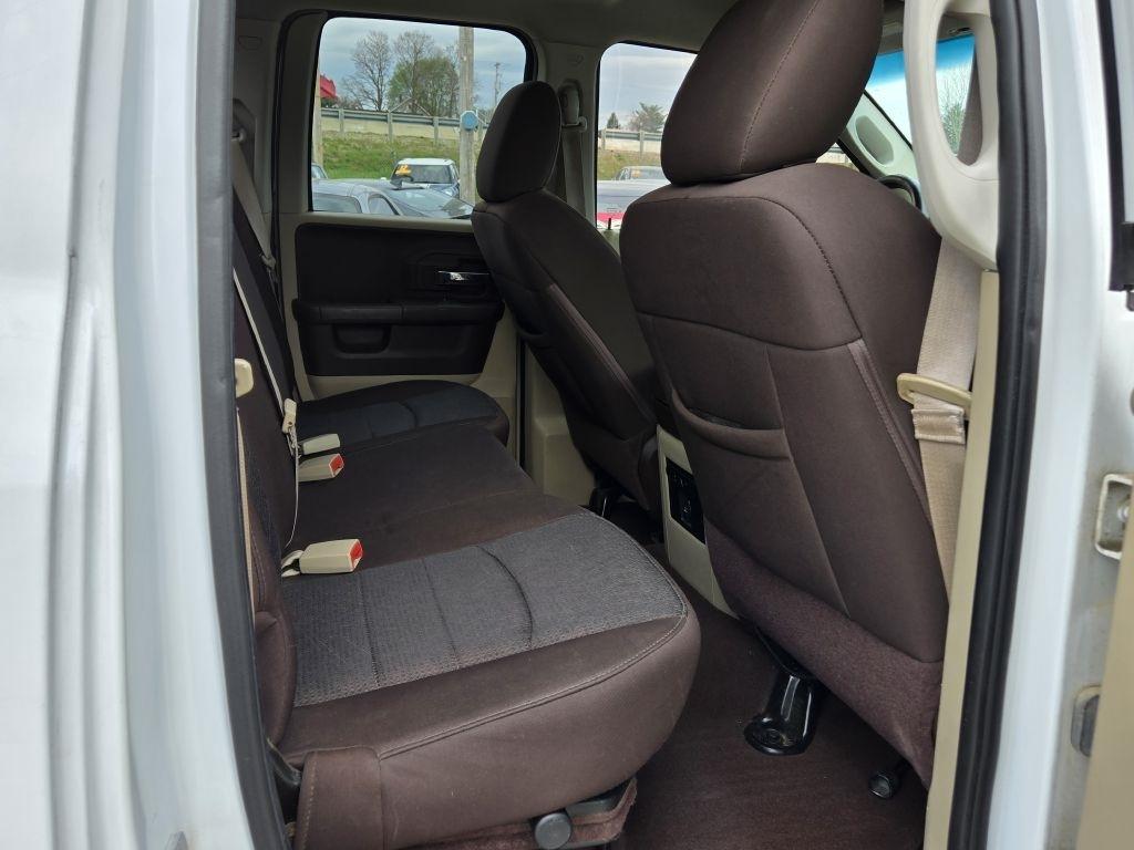 RAM 1500 SLT Quad Cab 4WD 2013