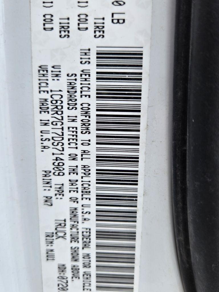 RAM 1500 SLT Quad Cab 4WD 2013