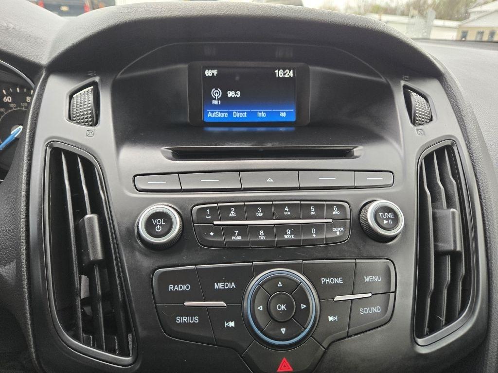 Ford Focus SE Hatch 2017