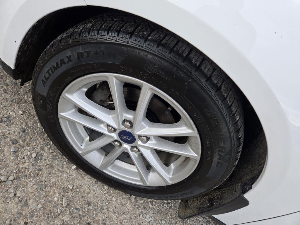 Ford Focus SE Hatch 2017