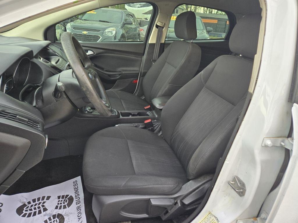 Ford Focus SE Hatch 2017