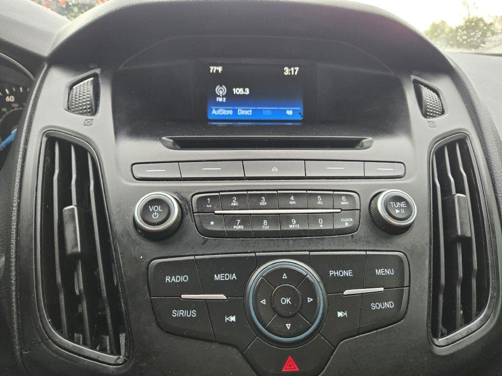 Ford Focus SE Hatch 2017