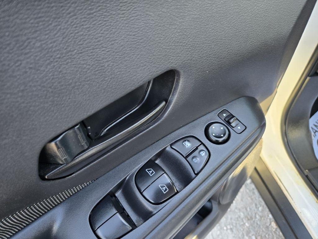 Nissan Kicks S 2020