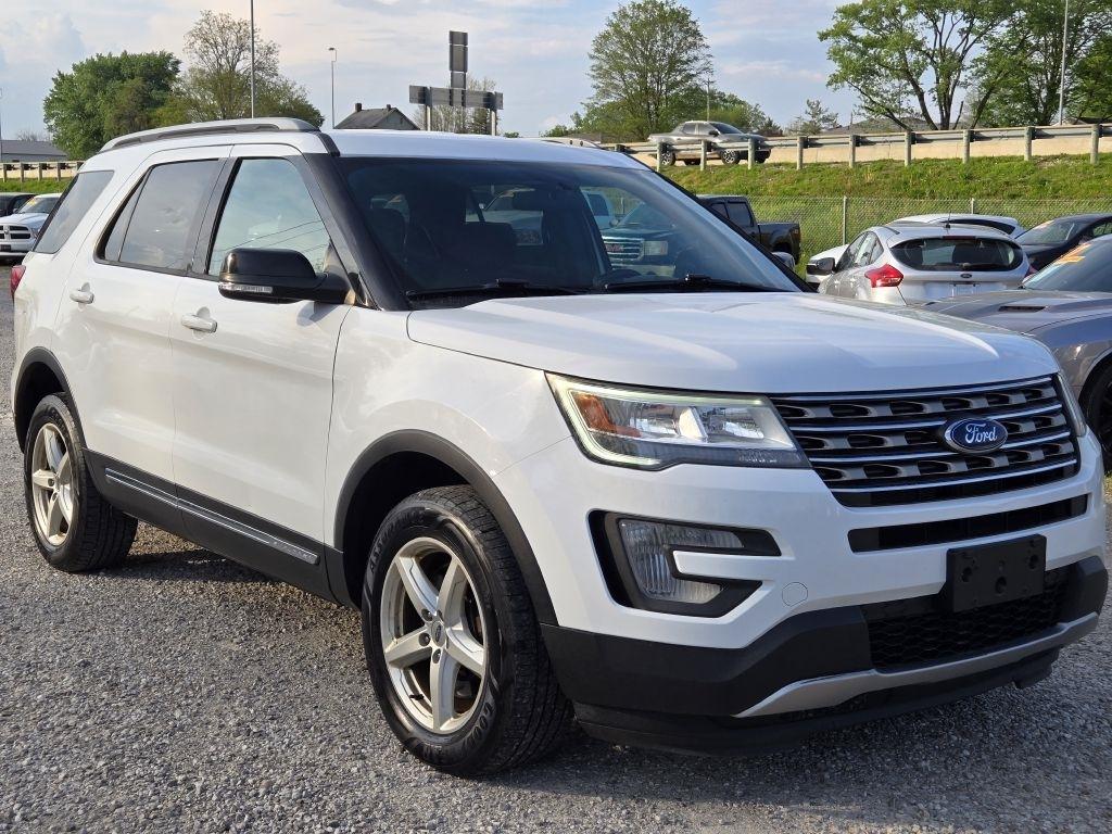 Ford Explorer XLT 4WD 2017