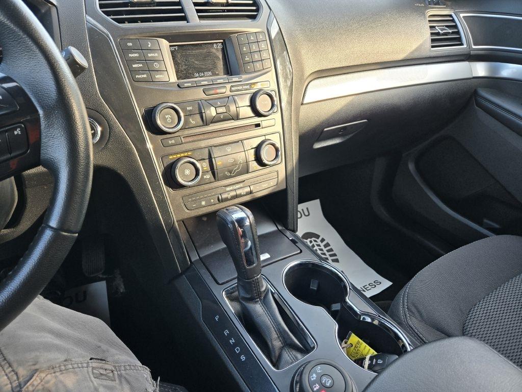 Ford Explorer XLT 4WD 2017