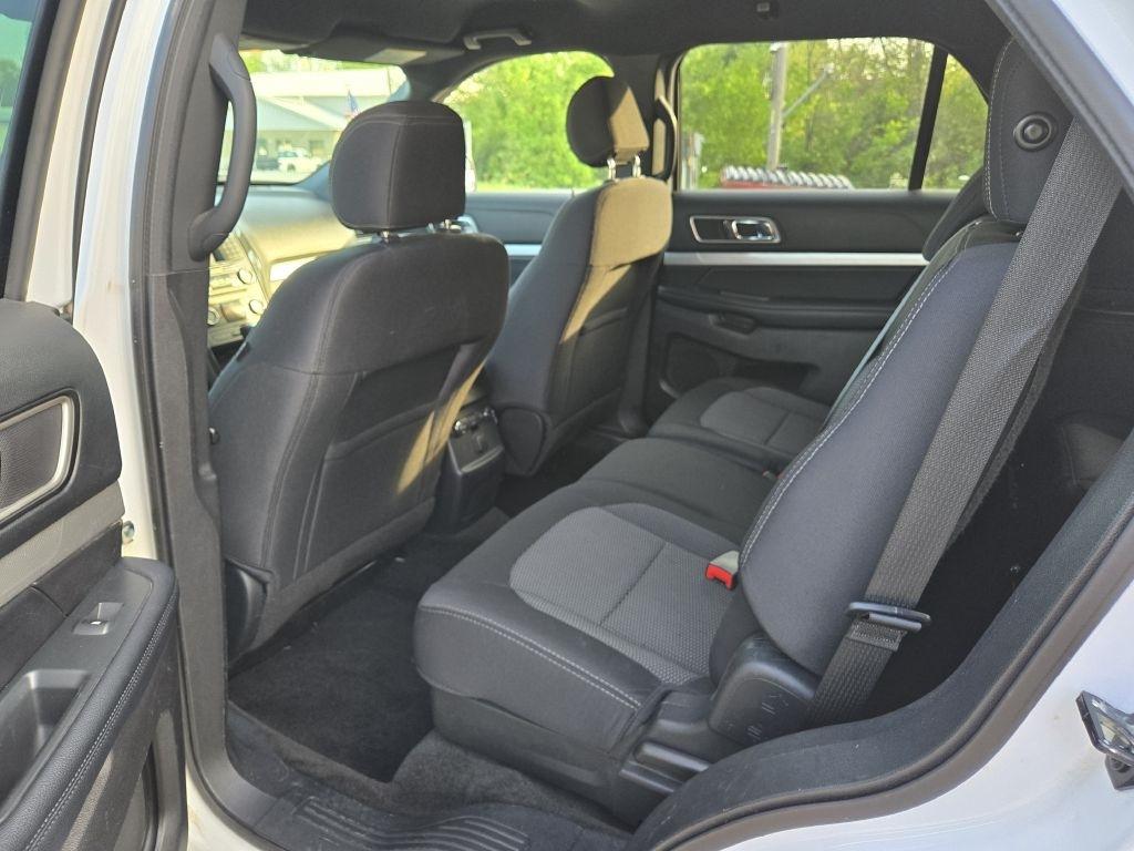 Ford Explorer XLT 4WD 2017