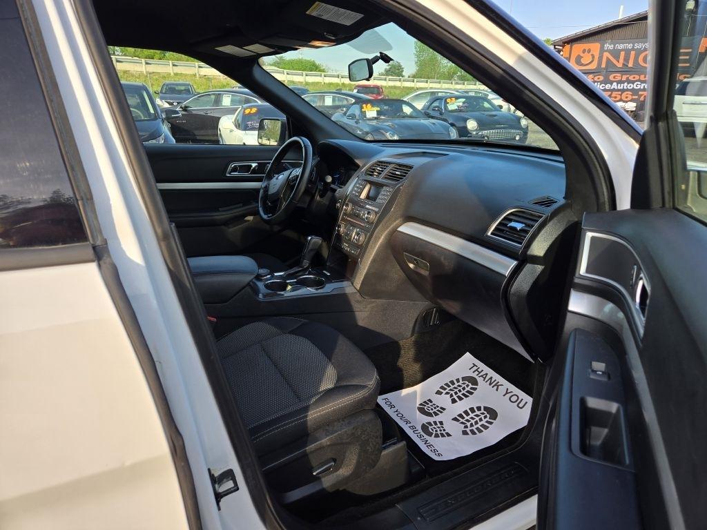 Ford Explorer XLT 4WD 2017