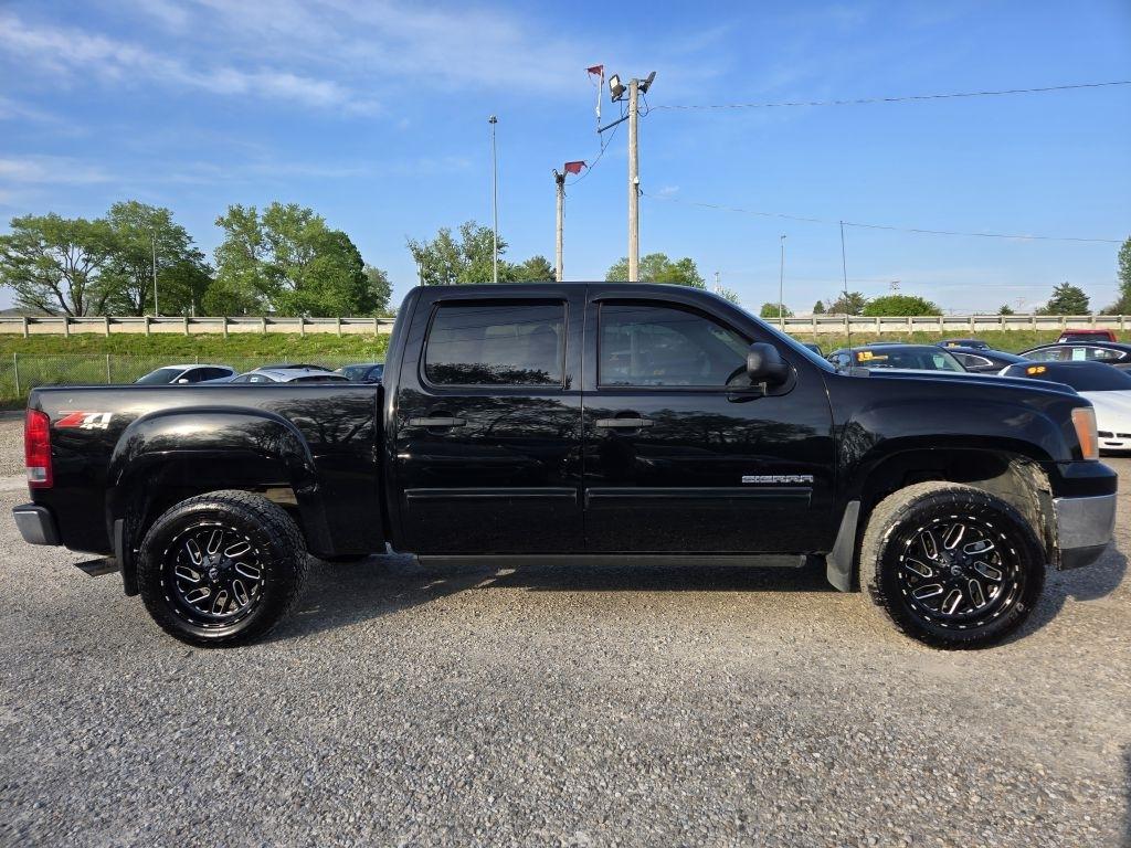 GMC Sierra 1500 SLE Crew Cab 4WD 2013
