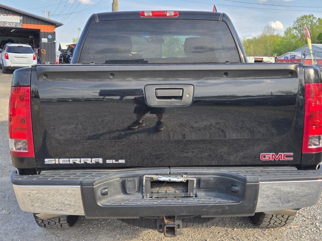 GMC Sierra 1500 SLE Crew Cab 4WD 2013