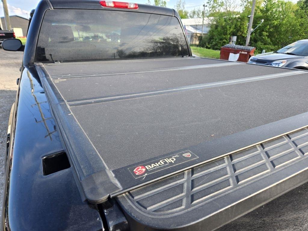 GMC Sierra 1500 SLE Crew Cab 4WD 2013