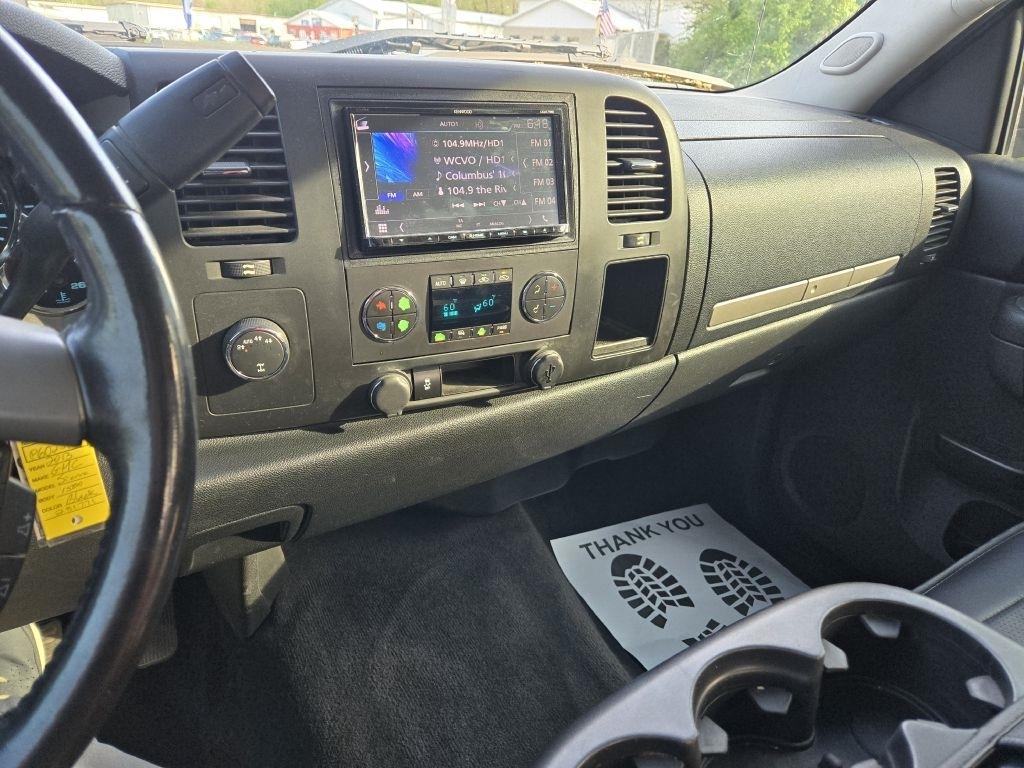 GMC Sierra 1500 SLE Crew Cab 4WD 2013