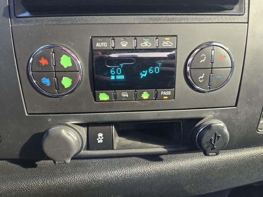 GMC Sierra 1500 SLE Crew Cab 4WD 2013