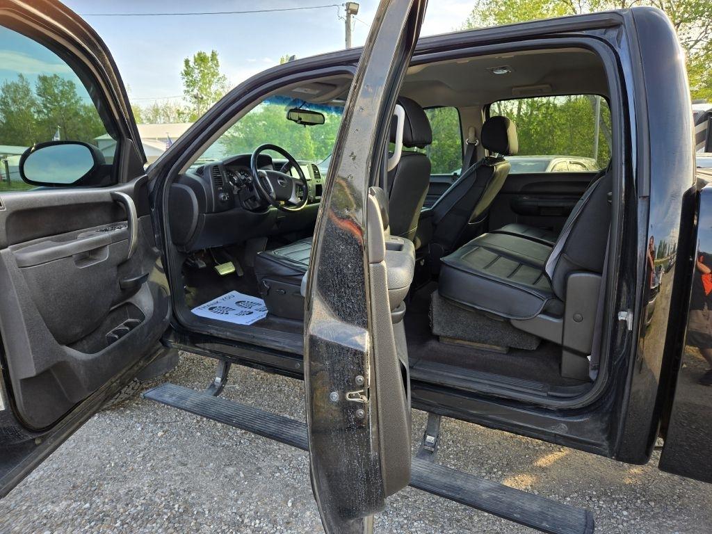 GMC Sierra 1500 SLE Crew Cab 4WD 2013