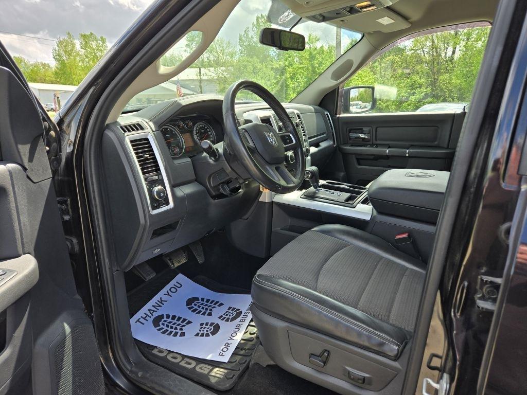 Dodge Ram 1500 SLT Crew Cab 4WD 2009