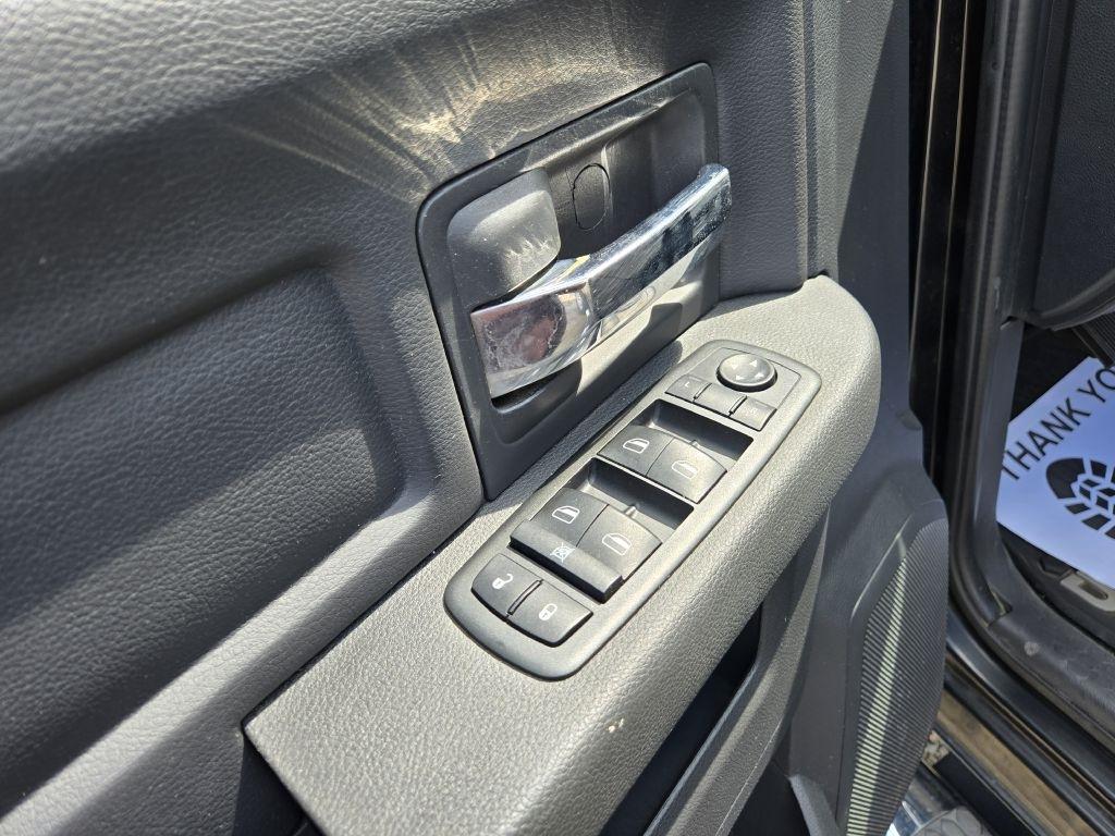 Dodge Ram 1500 SLT Crew Cab 4WD 2009