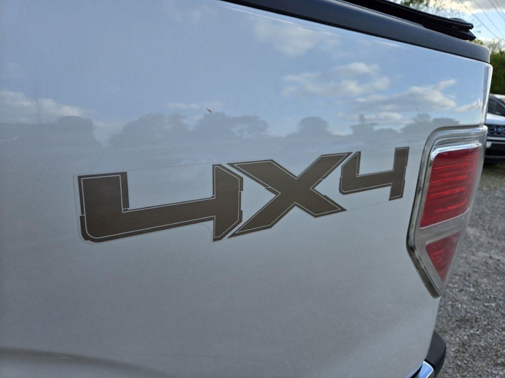 Ford F-150 Lariat SuperCrew 5.5-ft. Bed 4WD 2013