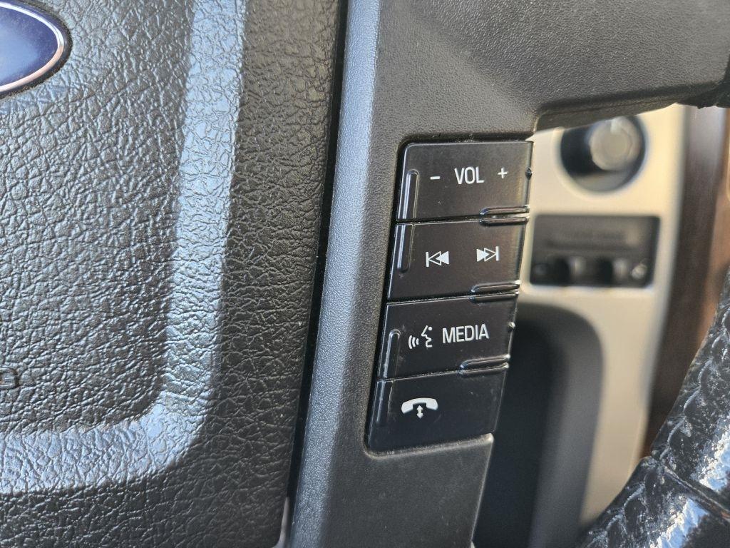 Ford F-150 Lariat SuperCrew 5.5-ft. Bed 4WD 2013