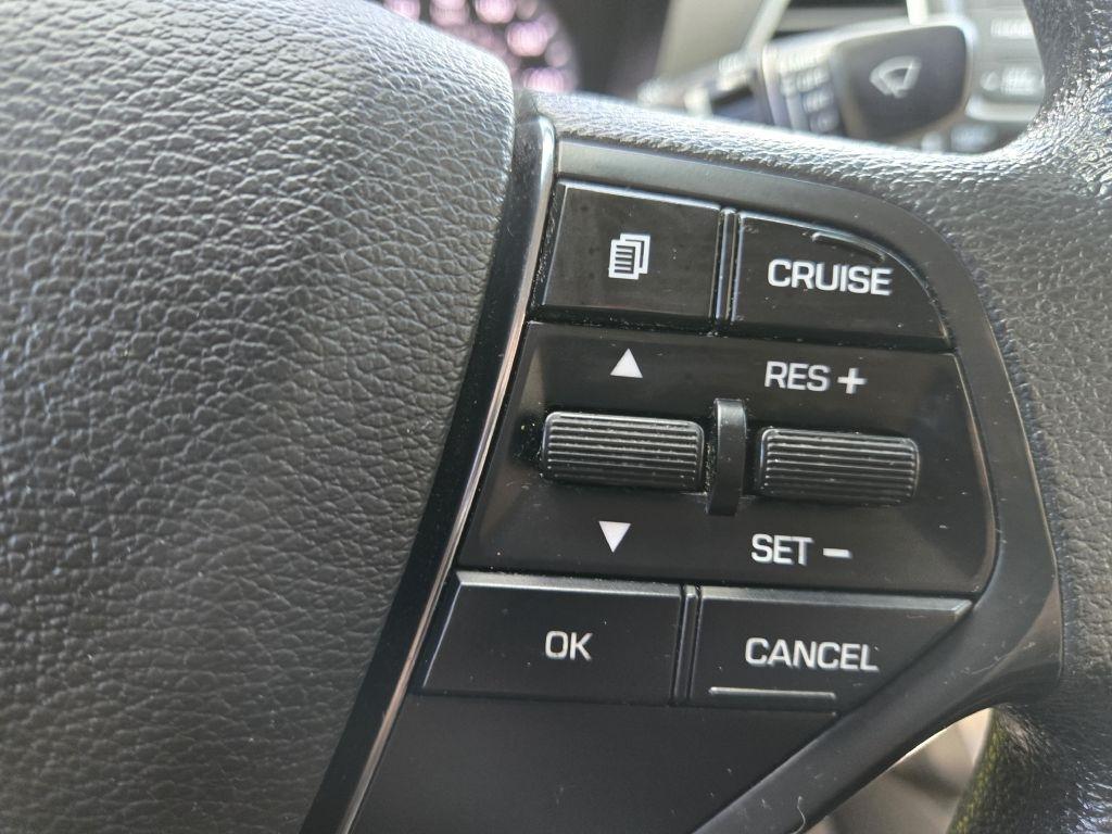 Hyundai Sonata SE 2015