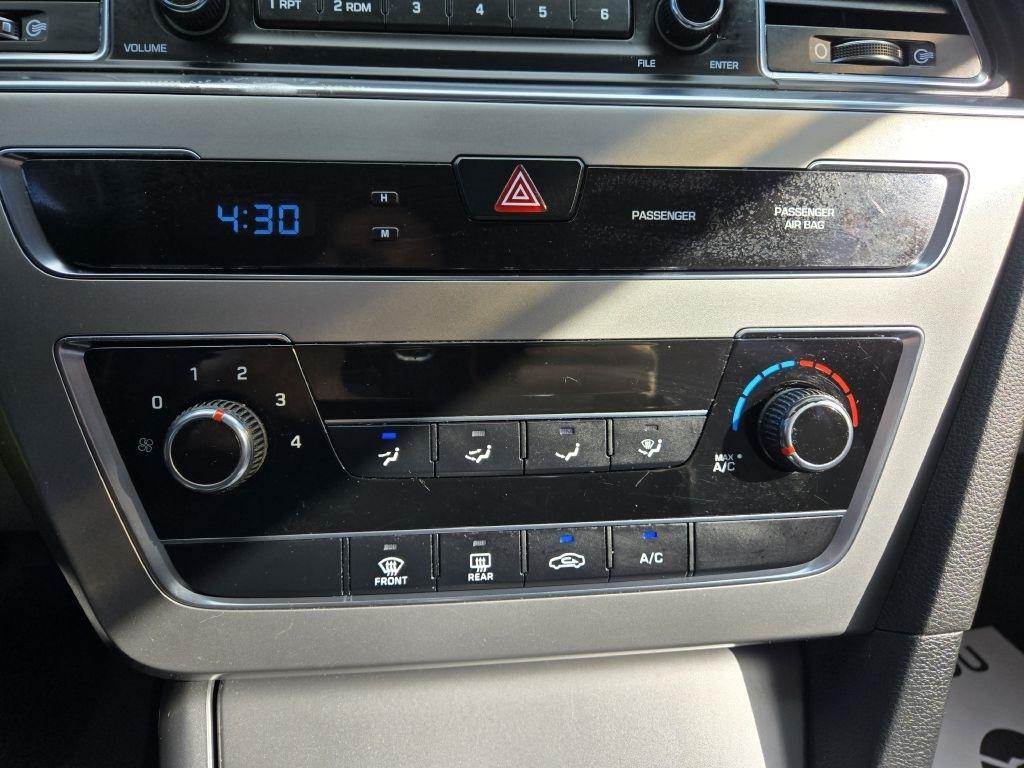 Hyundai Sonata SE 2015