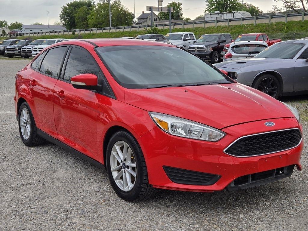 Ford Focus SE Sedan 2016