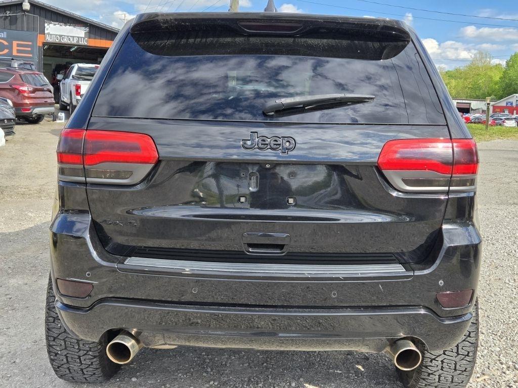 Jeep Grand Cherokee Laredo 4WD 2015