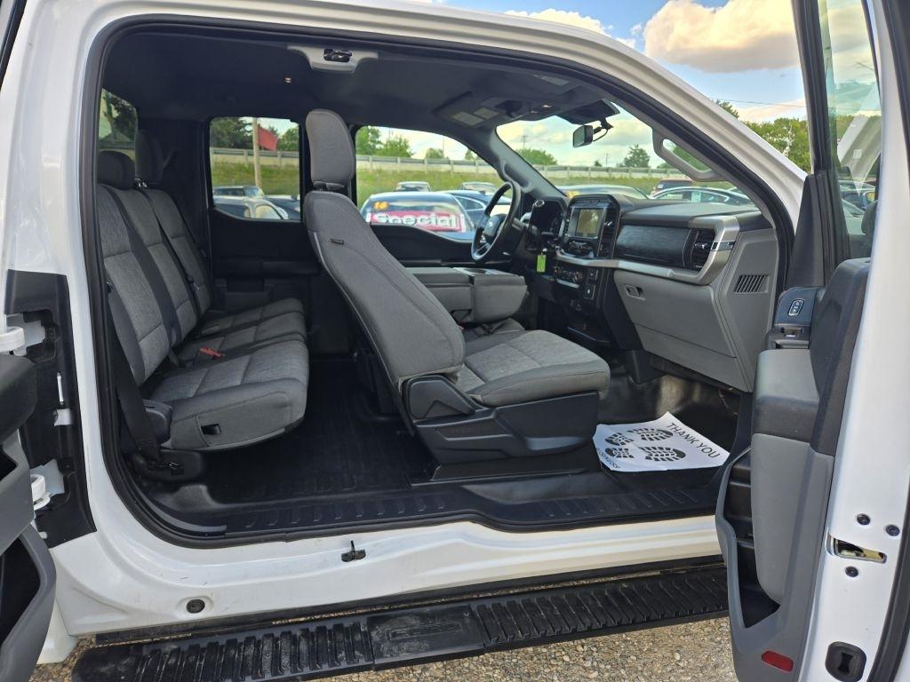 Ford F-150 XL SuperCab 8-ft. Bed 4WD 2021