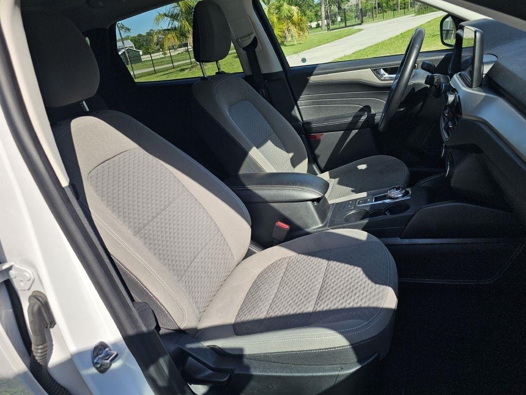 Ford Escape SE 2021
