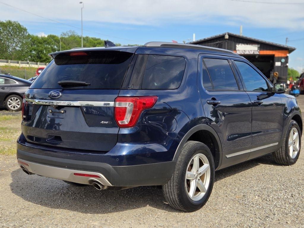 Ford Explorer XLT 4WD 2016