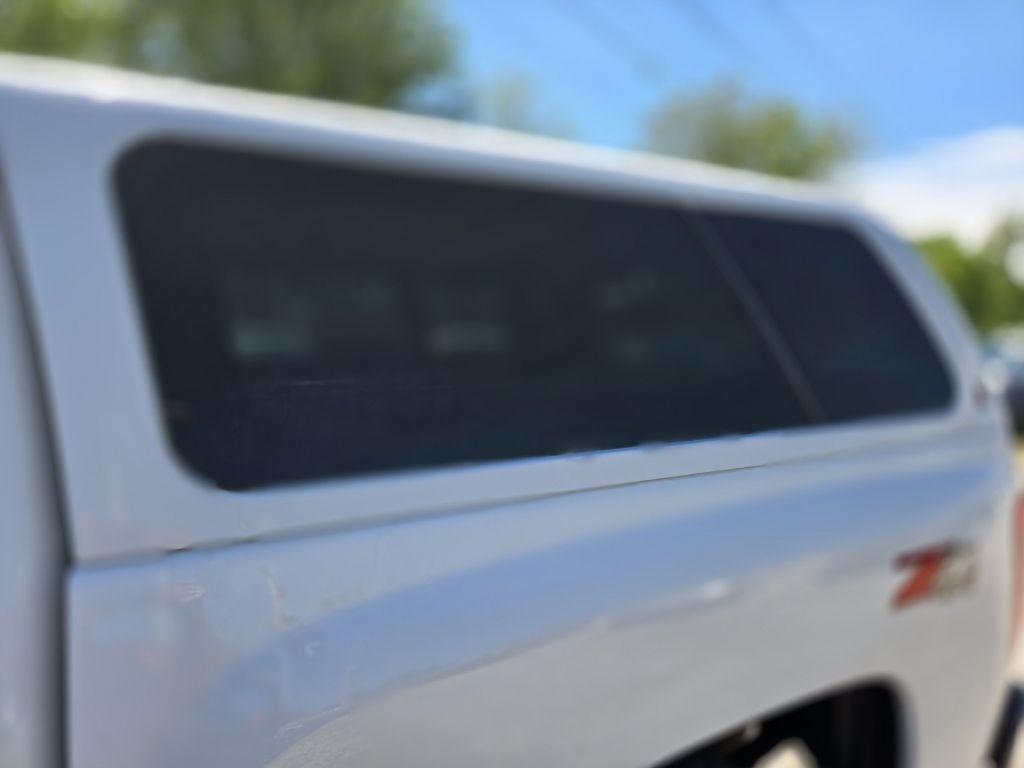 Chevrolet Silverado 1500 LT Crew Cab 4WD 2012
