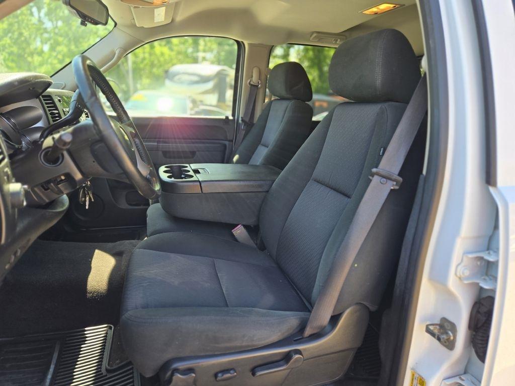 Chevrolet Silverado 1500 LT Crew Cab 4WD 2012