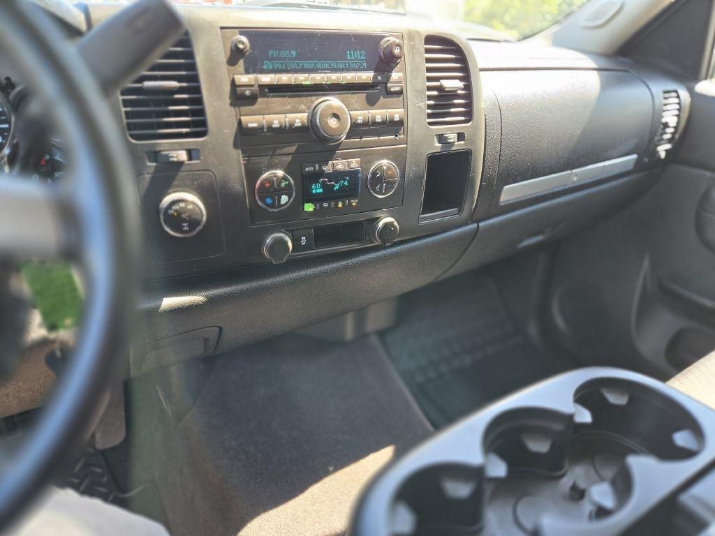 Chevrolet Silverado 1500 LT Crew Cab 4WD 2012