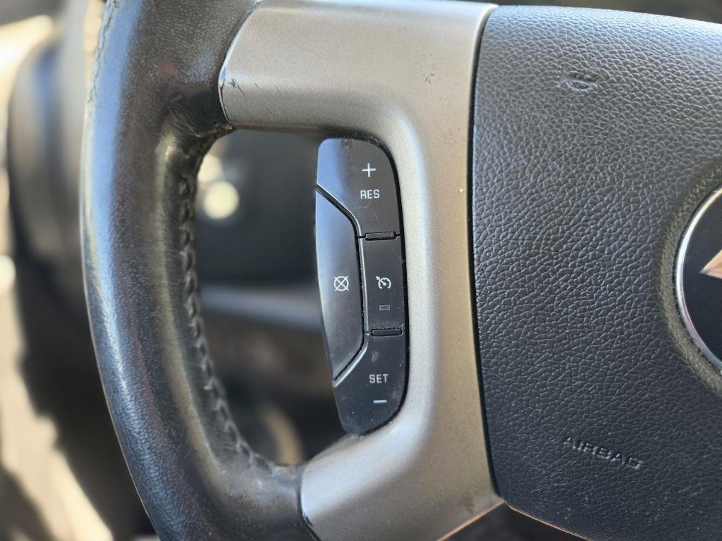 Chevrolet Silverado 1500 LT Crew Cab 4WD 2012