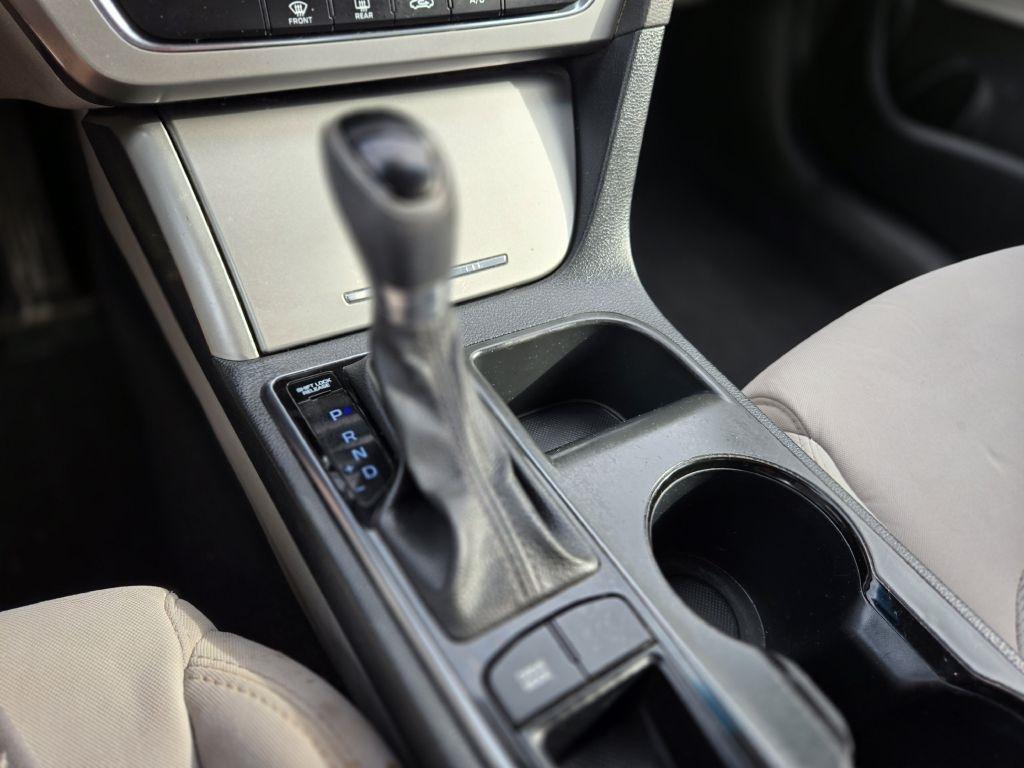 Hyundai Sonata SE 2016