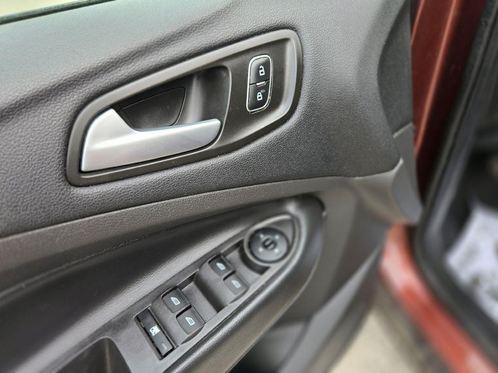 Ford Escape SEL 4WD 2018