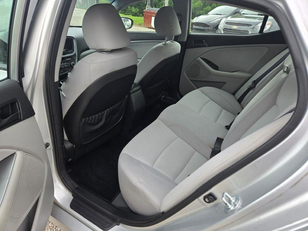 Kia Optima LX 2014
