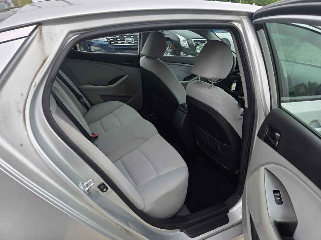 Kia Optima LX 2014