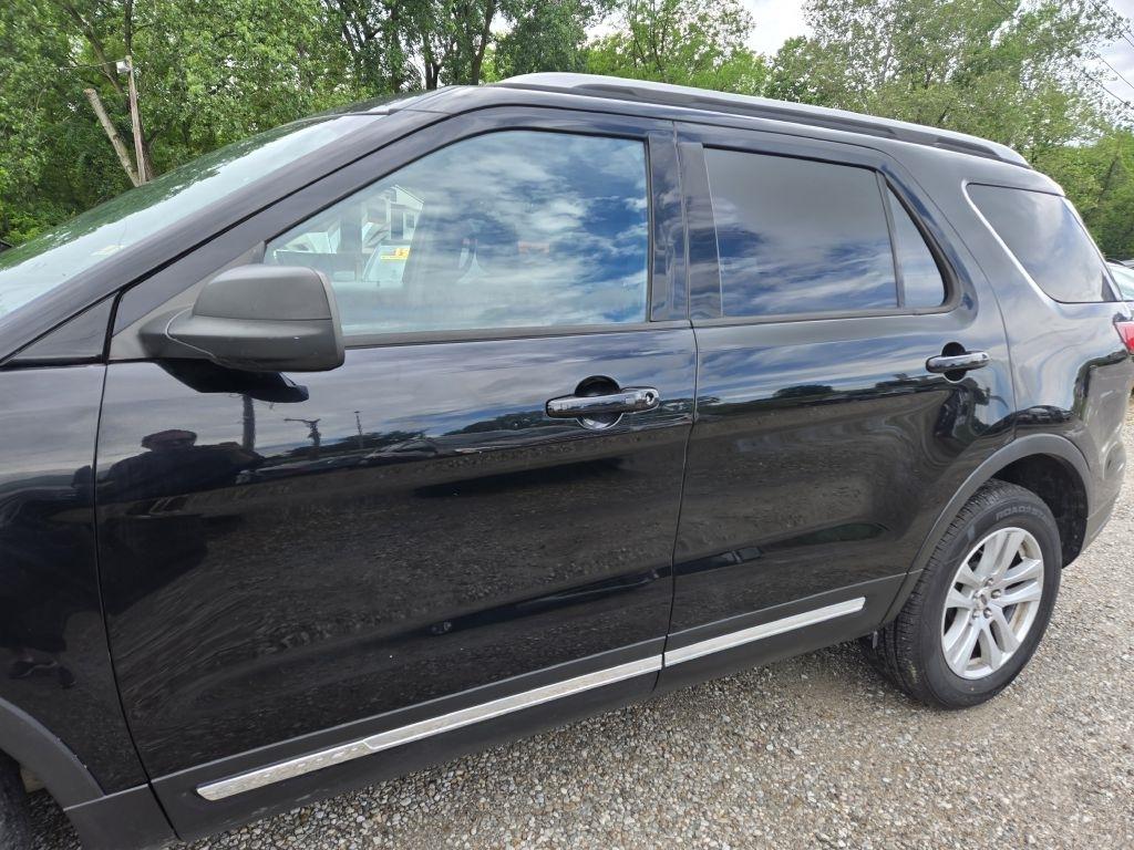 Ford Explorer XLT 4WD 2018