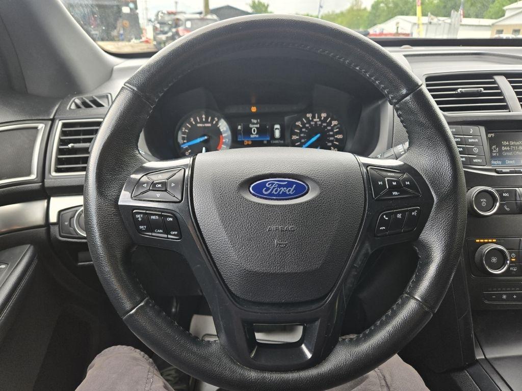 Ford Explorer XLT 4WD 2018