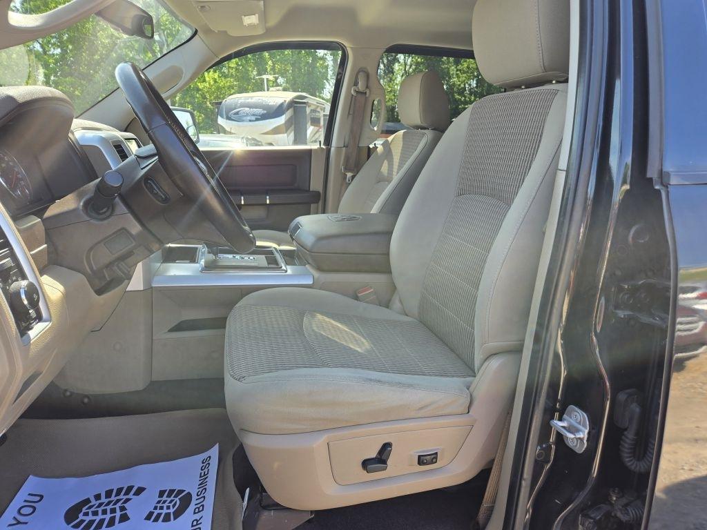Dodge Ram 1500 SLT Crew Cab 4WD 2009