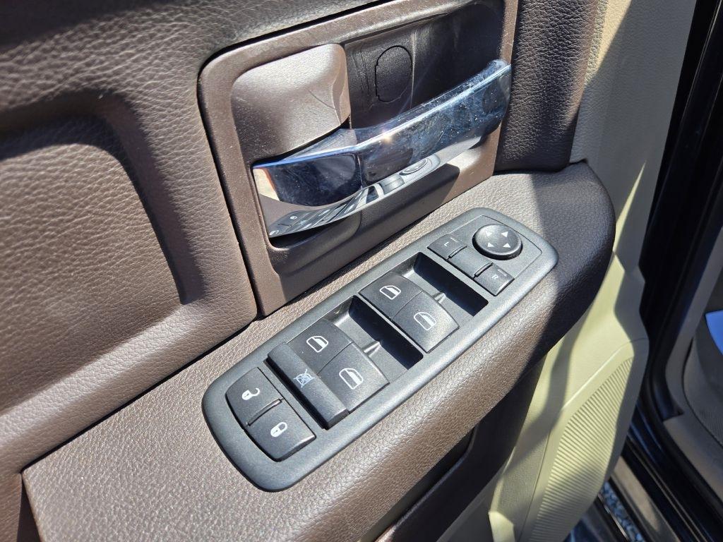 Dodge Ram 1500 SLT Crew Cab 4WD 2009