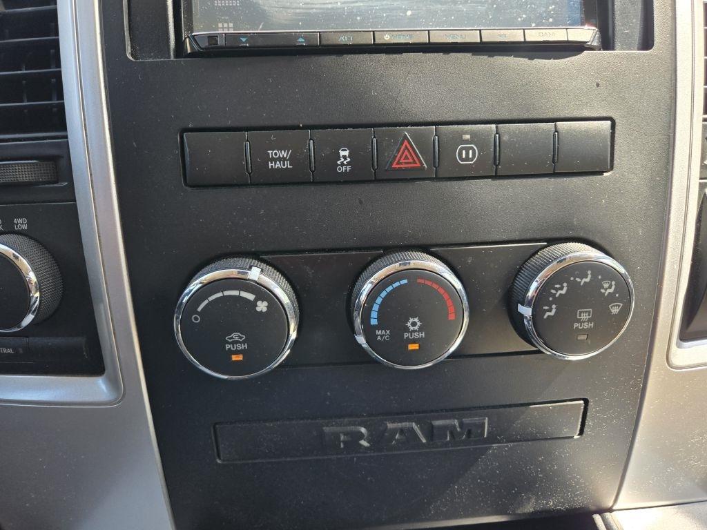 Dodge Ram 1500 SLT Crew Cab 4WD 2009