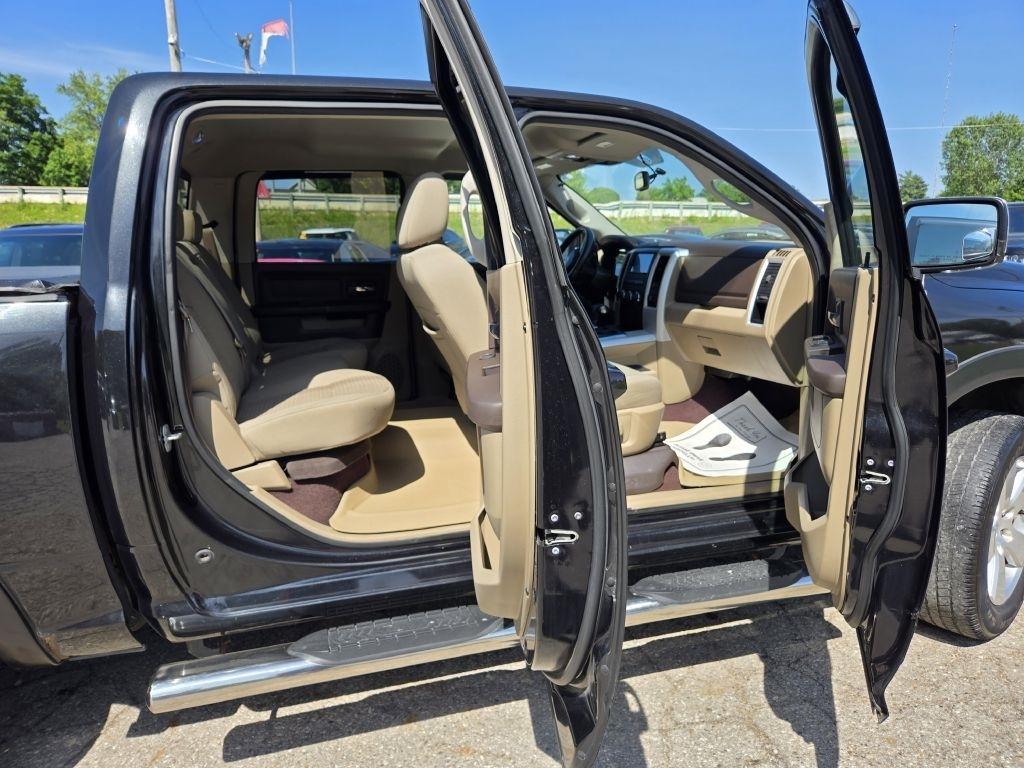 Dodge Ram 1500 SLT Crew Cab 4WD 2009