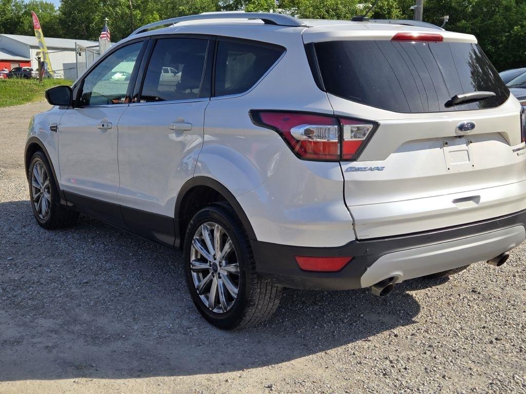 Ford Escape Titanium FWD 2017