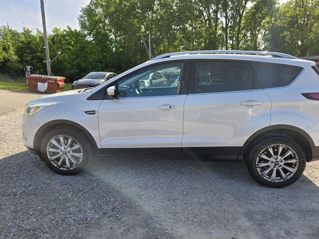 Ford Escape Titanium FWD 2017